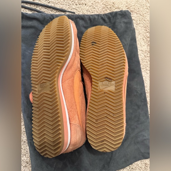 Huge SALE🪐Nike Cortez x ALC limited edition suede sneakers - Picture 3 of 16